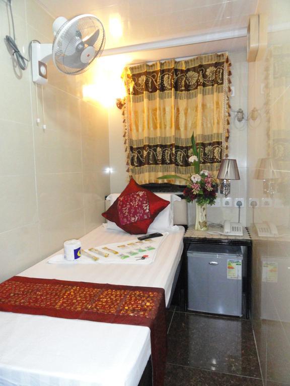 Paris Guest House Hong Kong Exterior photo